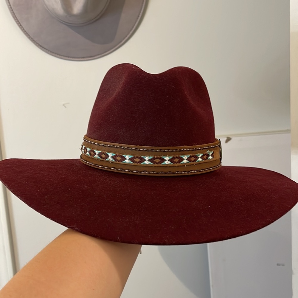 Hat - Picture 3 of 5